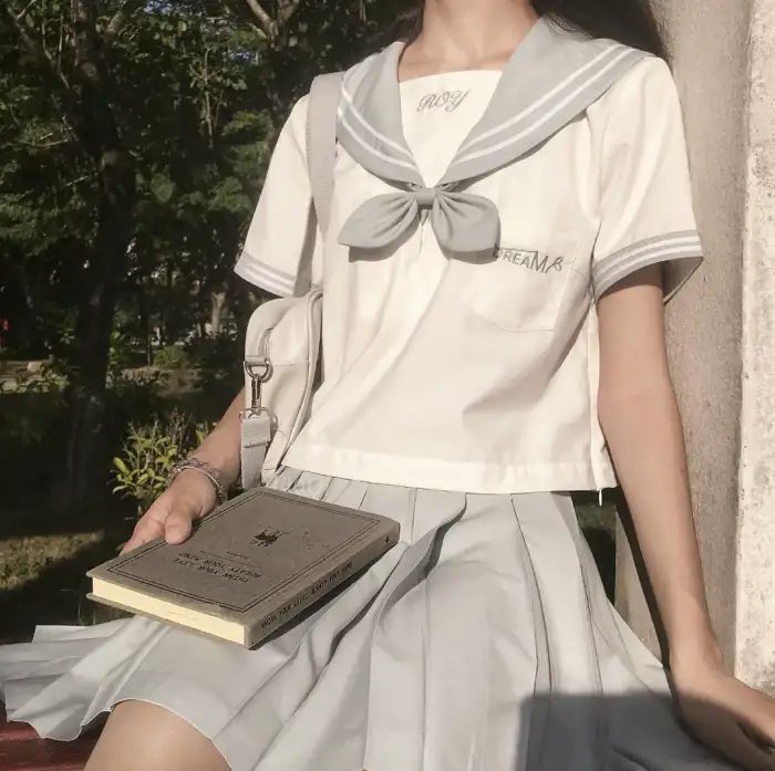 残酷女淫魔