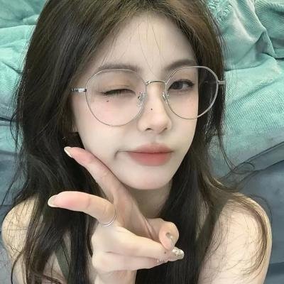 麻辣女孩：超级任务